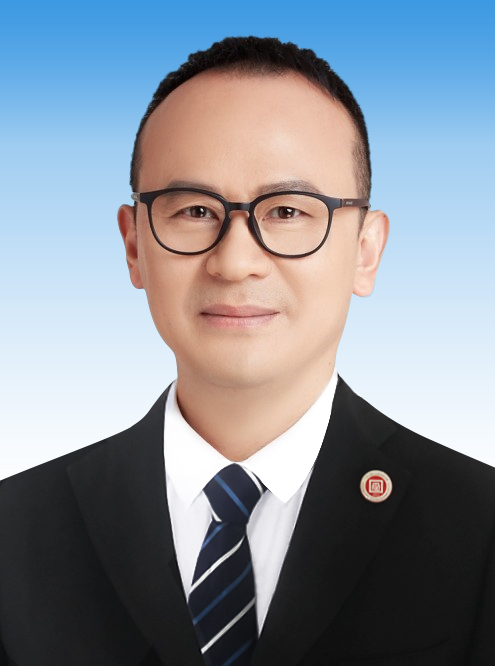 广东美狮贵宾会企业管理研究院副主任胡亦涵